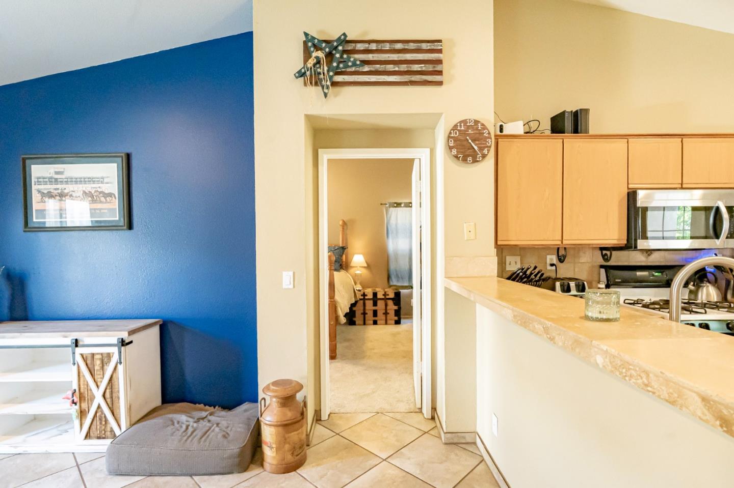 Detail Gallery Image 17 of 36 For 565 Juri Cir, Gonzales,  CA 93926 - 4 Beds | 2 Baths