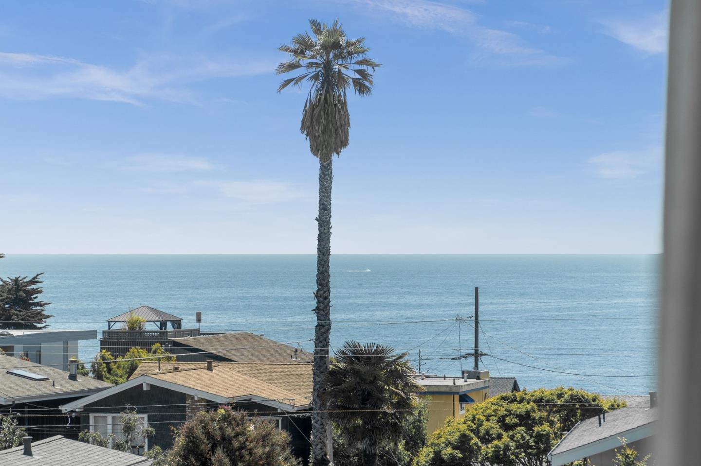 Detail Gallery Image 19 of 50 For 423 Hillcrest Dr, Aptos,  CA 95003 - 3 Beds | 2 Baths