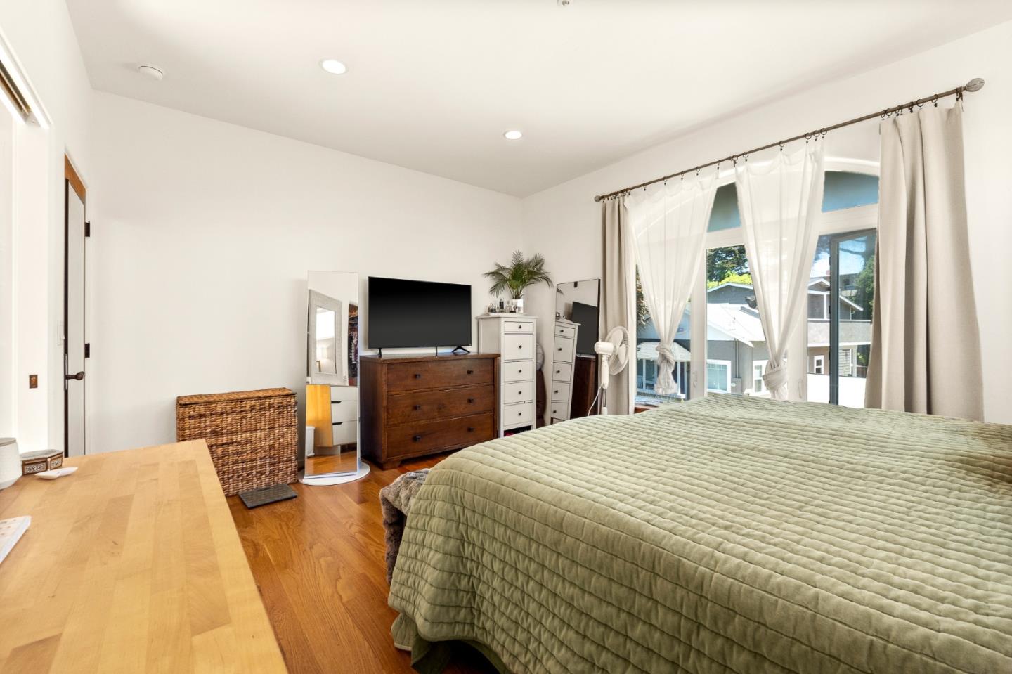 Detail Gallery Image 31 of 50 For 423 Hillcrest Dr, Aptos,  CA 95003 - 3 Beds | 2 Baths