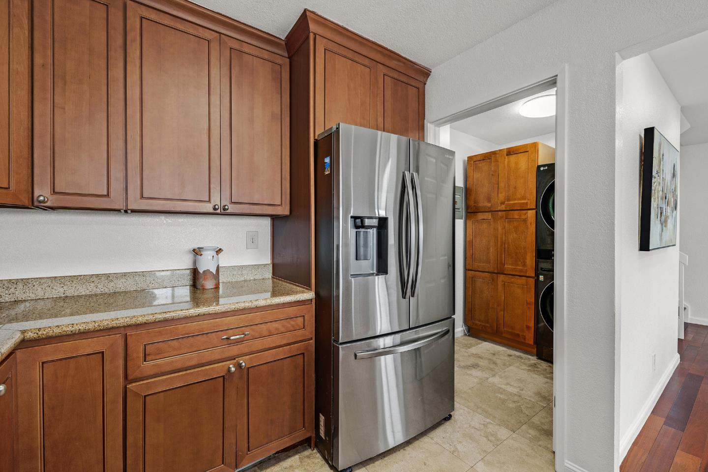 Detail Gallery Image 11 of 25 For 318 Innisfree Dr, Daly City,  CA 94015 - 2 Beds | 2 Baths