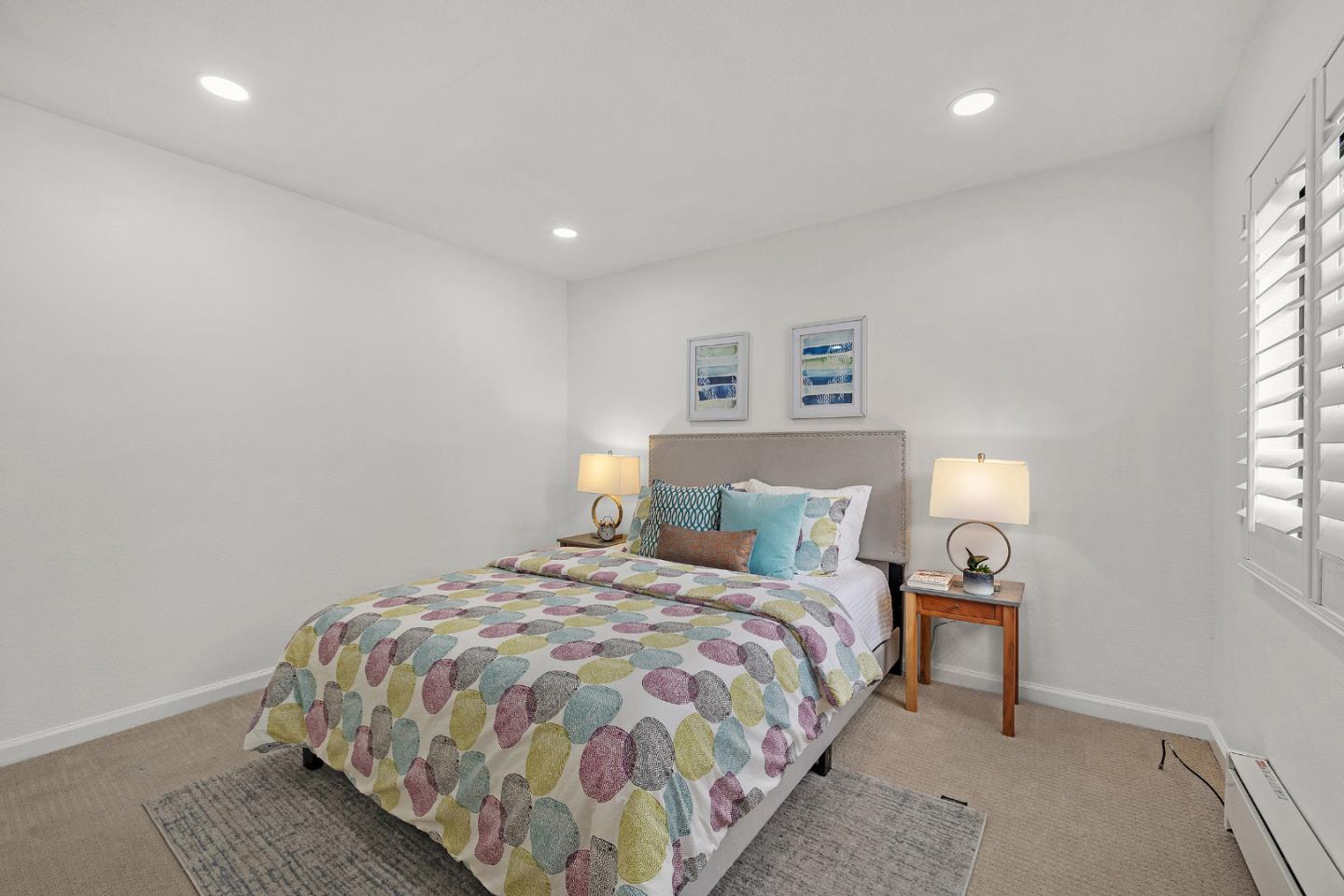 Detail Gallery Image 13 of 25 For 318 Innisfree Dr, Daly City,  CA 94015 - 2 Beds | 2 Baths