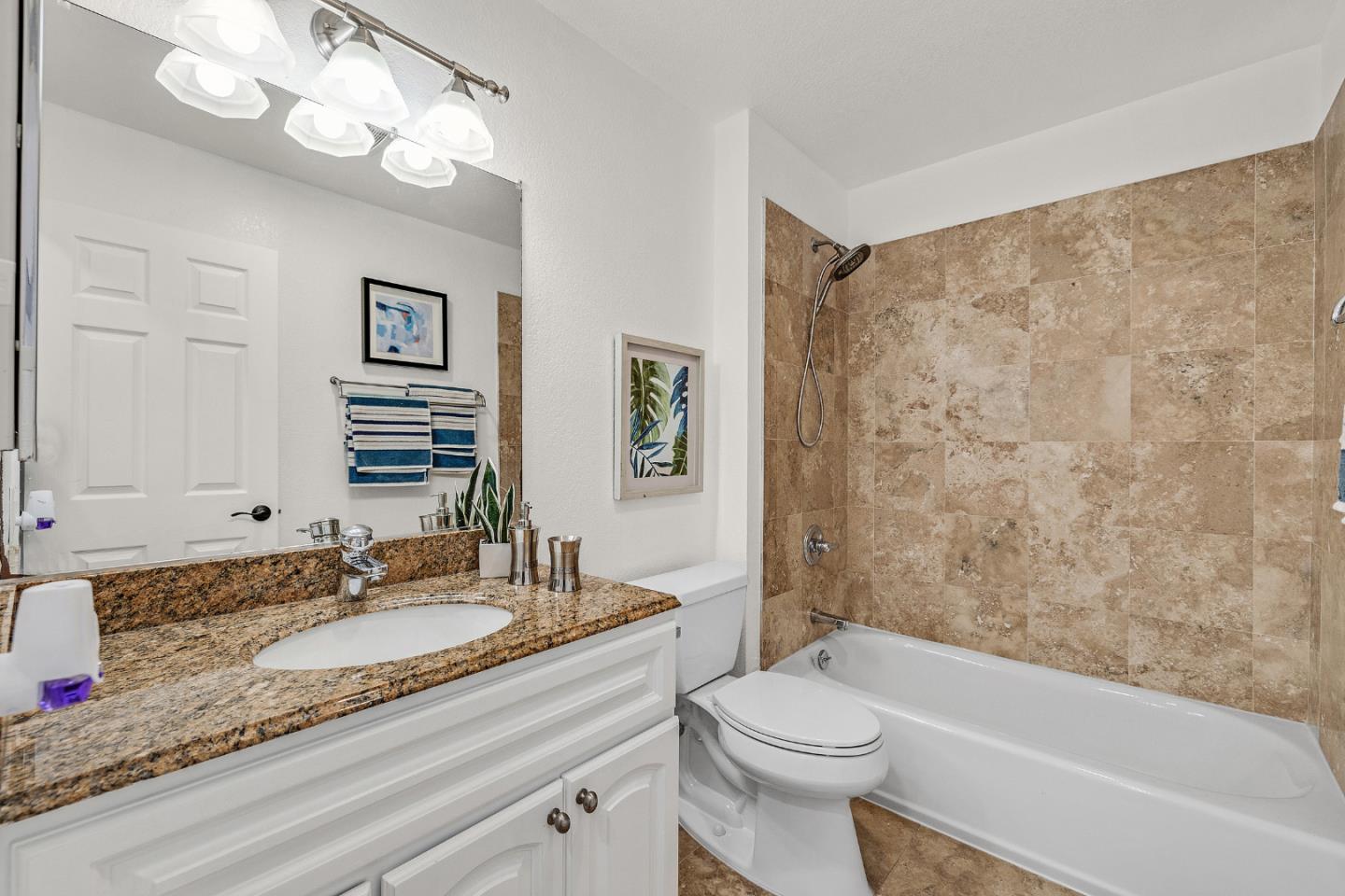 Detail Gallery Image 15 of 25 For 318 Innisfree Dr, Daly City,  CA 94015 - 2 Beds | 2 Baths