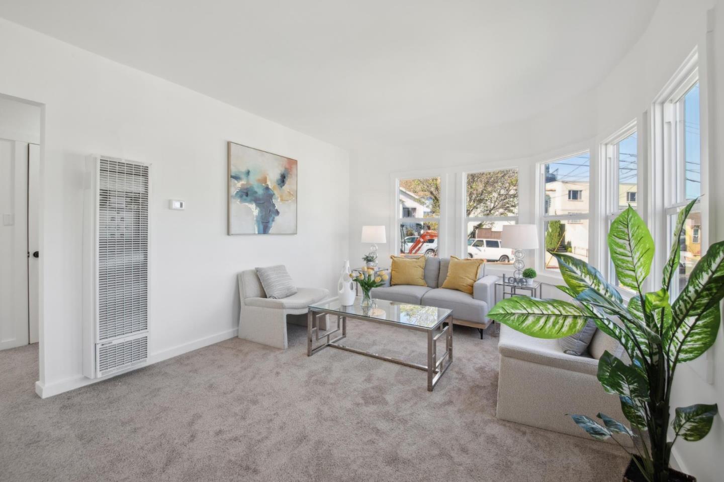 Detail Gallery Image 4 of 18 For 155 Gardiner Ave, South San Francisco,  CA 94080 - 2 Beds | 1 Baths