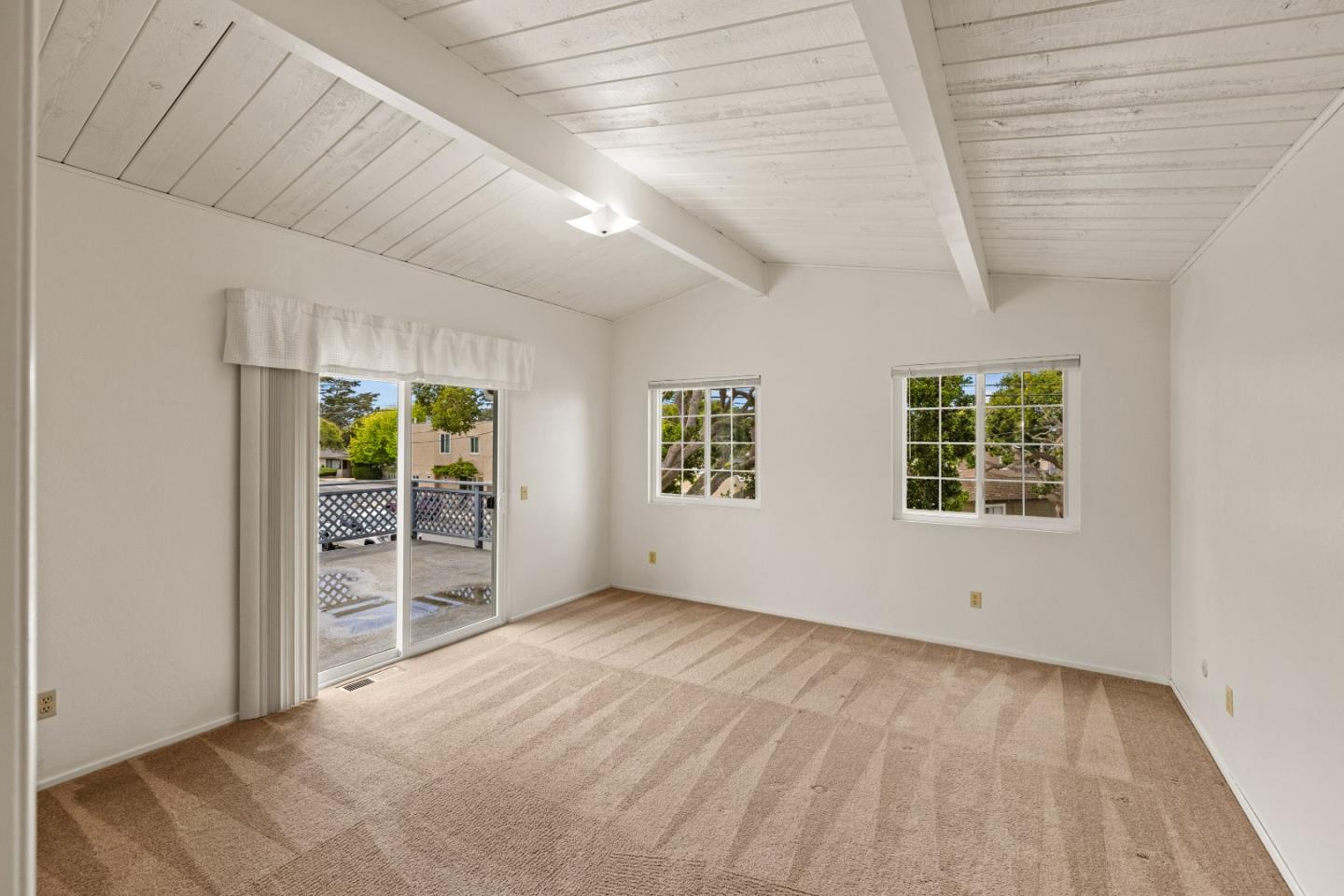 Detail Gallery Image 20 of 39 For 723 Eardley Ave, Pacific Grove,  CA 93950 - 3 Beds | 2 Baths