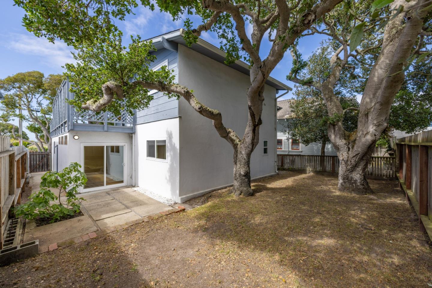 Detail Gallery Image 36 of 39 For 723 Eardley Ave, Pacific Grove,  CA 93950 - 3 Beds | 2 Baths
