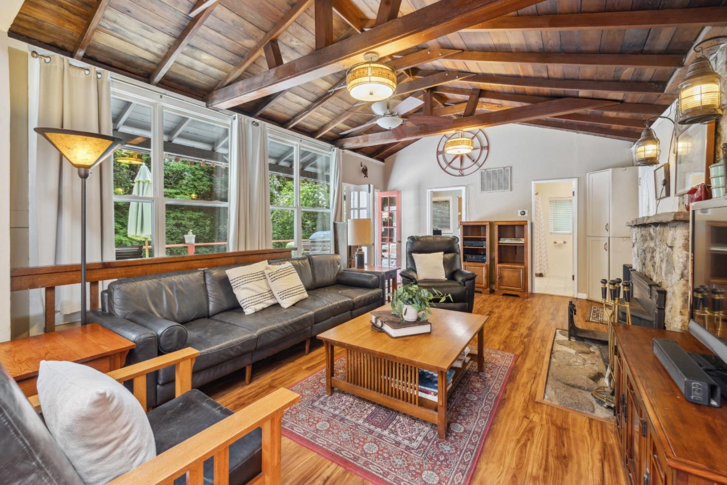 Detail Gallery Image 5 of 60 For 495 Primavera Rd, Boulder Creek,  CA 95006 - 5 Beds | 2 Baths