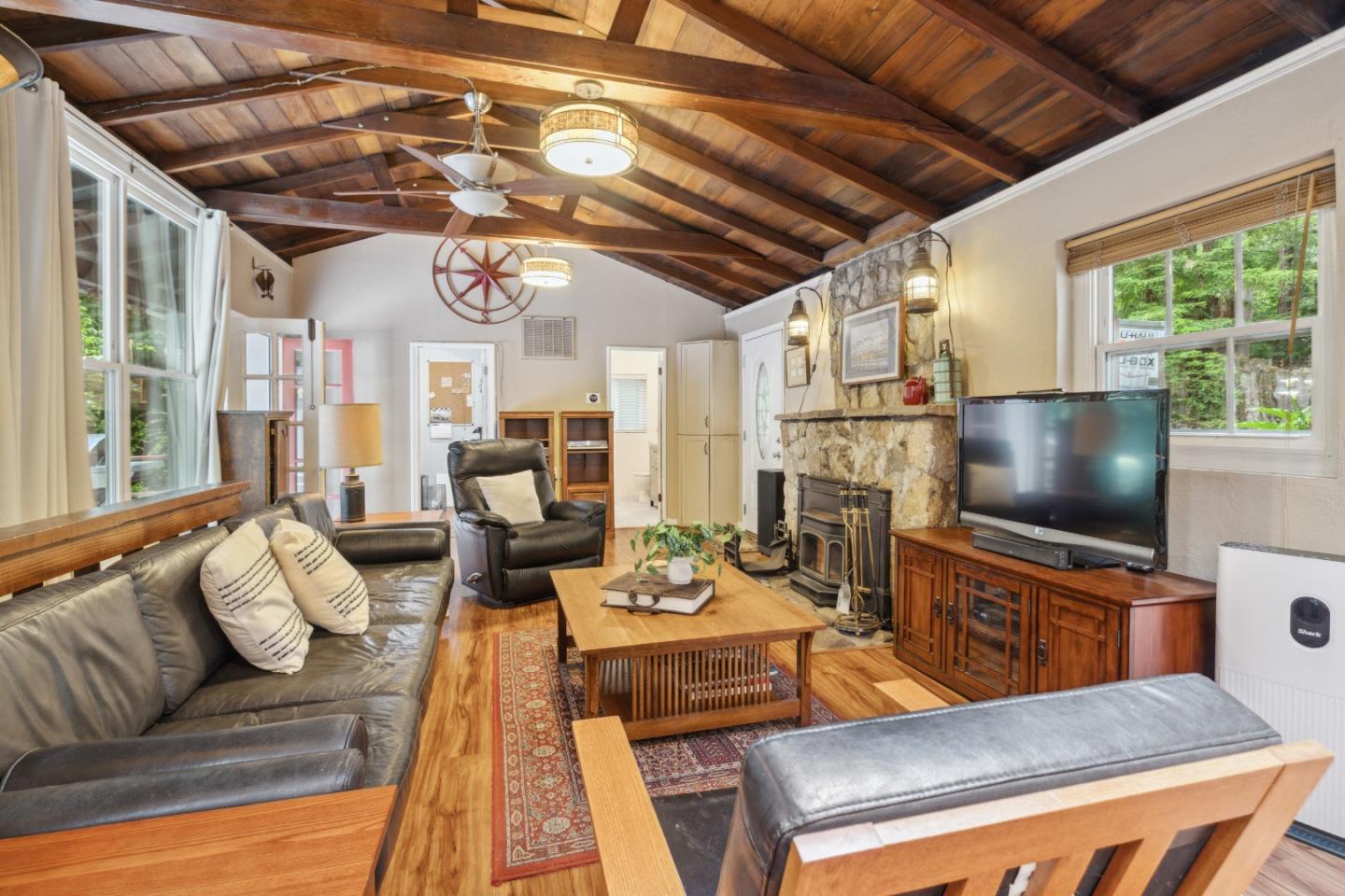 Detail Gallery Image 7 of 60 For 495 Primavera Rd, Boulder Creek,  CA 95006 - 5 Beds | 2 Baths