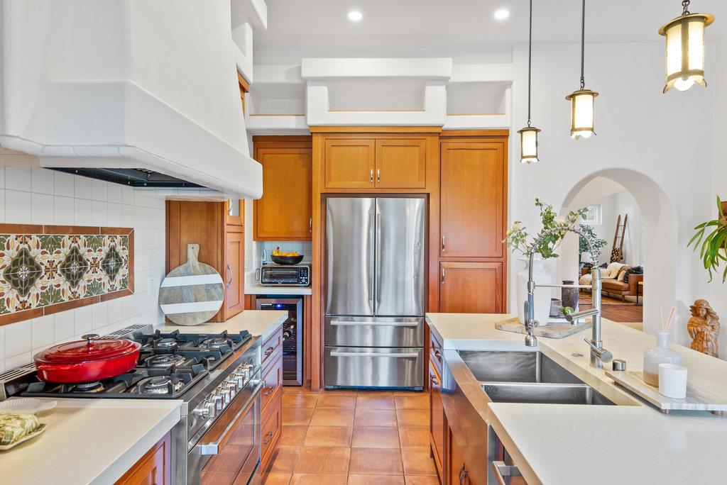 Detail Gallery Image 13 of 38 For 105 Zanzibar Dr, Aptos,  CA 95003 - 4 Beds | 2/1 Baths