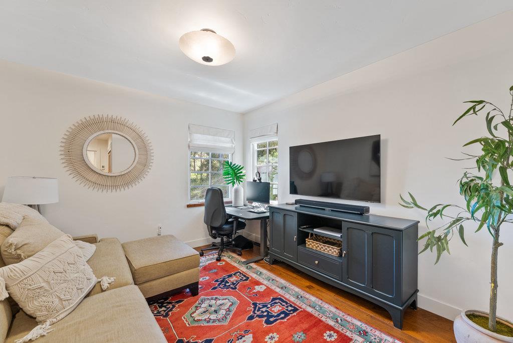 Detail Gallery Image 23 of 38 For 105 Zanzibar Dr, Aptos,  CA 95003 - 4 Beds | 2/1 Baths