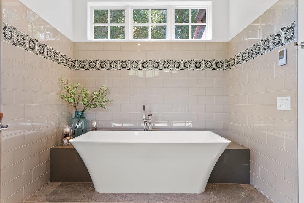 Detail Gallery Image 30 of 38 For 105 Zanzibar Dr, Aptos,  CA 95003 - 4 Beds | 2/1 Baths