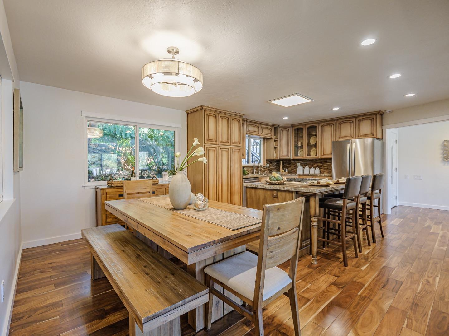 Detail Gallery Image 15 of 98 For 609 Encino Dr, Aptos,  CA 95003 - 3 Beds | 3 Baths
