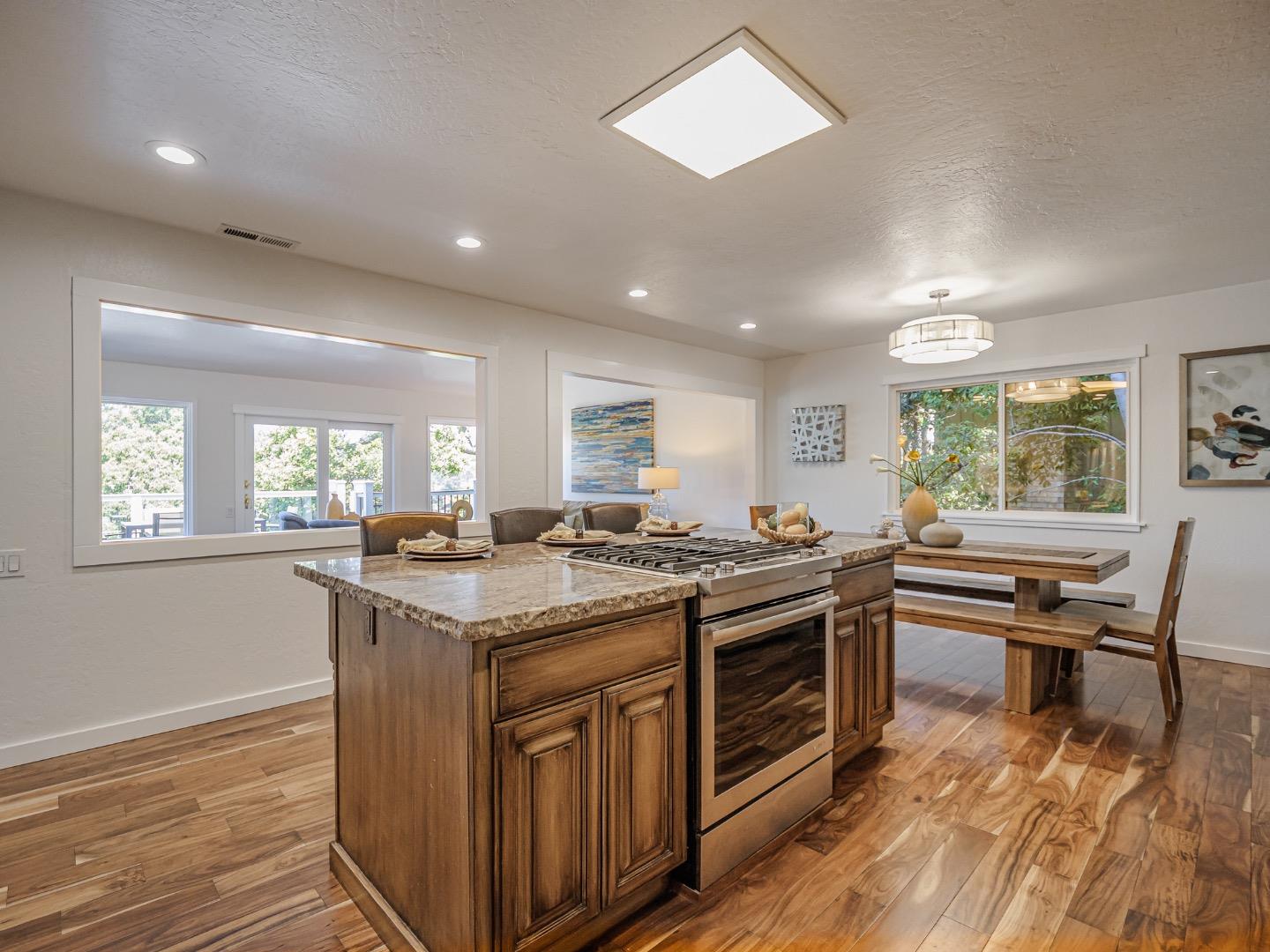 Detail Gallery Image 21 of 98 For 609 Encino Dr, Aptos,  CA 95003 - 3 Beds | 3 Baths