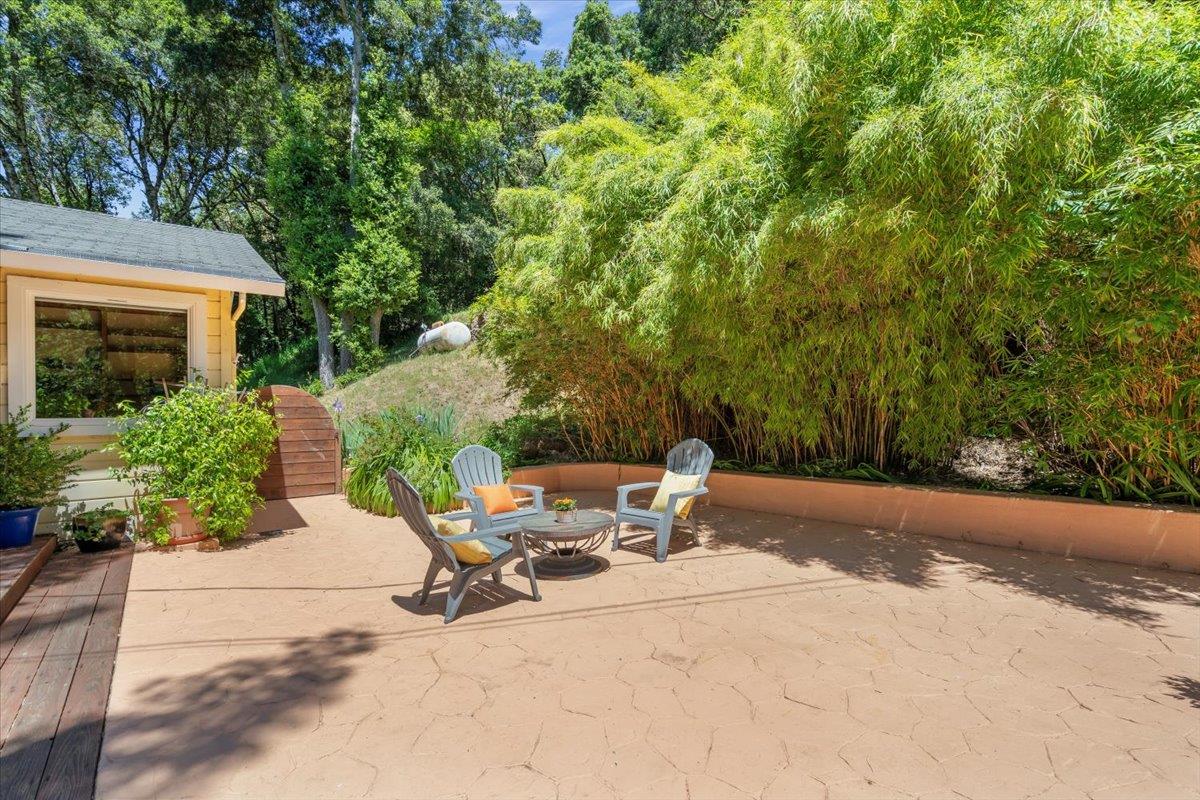 Detail Gallery Image 4 of 54 For 11949 Lakeshore Dr, Felton,  CA 95018 - 3 Beds | 2 Baths