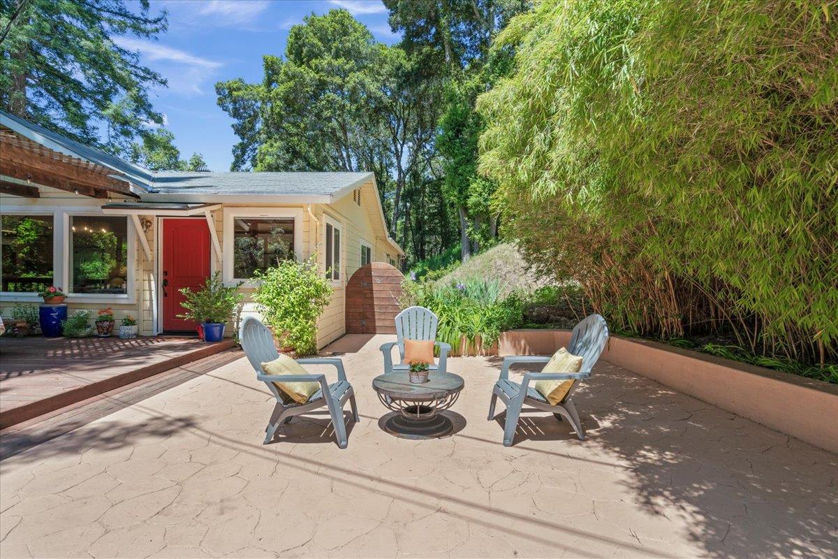 Detail Gallery Image 5 of 54 For 11949 Lakeshore Dr, Felton,  CA 95018 - 3 Beds | 2 Baths