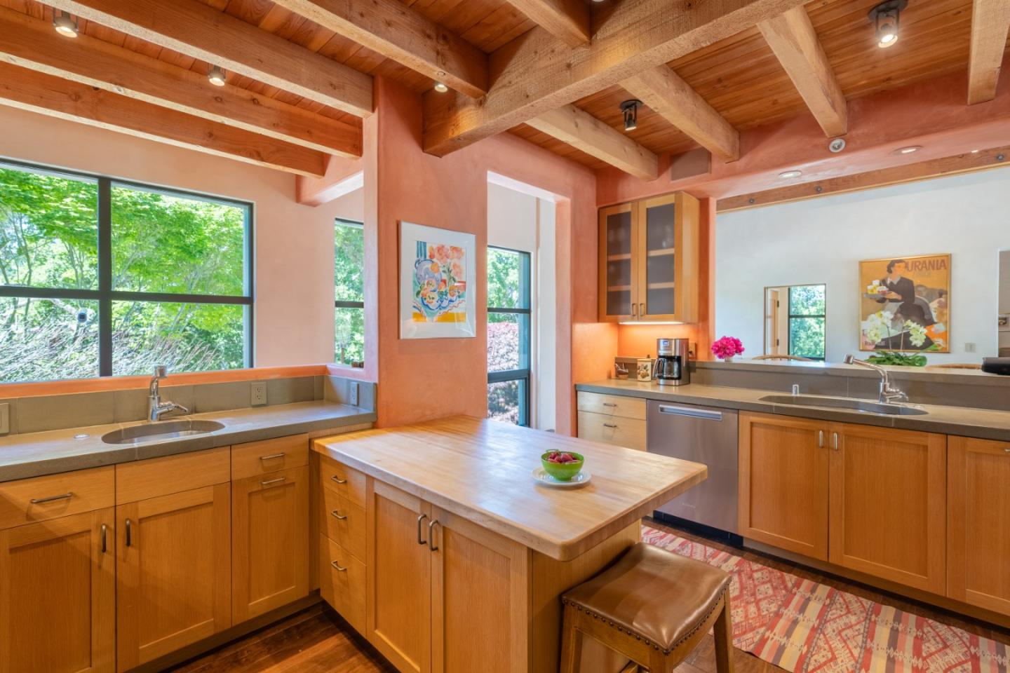 Detail Gallery Image 11 of 43 For 5441 Quail Meadows Dr, Carmel,  CA 93923 - 4 Beds | 4/1 Baths