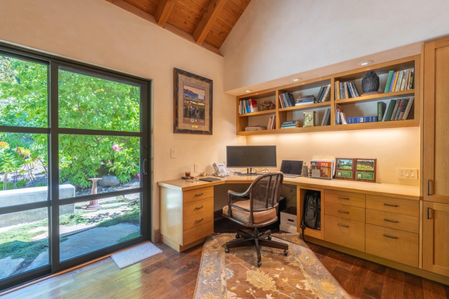 Detail Gallery Image 19 of 43 For 5441 Quail Meadows Dr, Carmel,  CA 93923 - 4 Beds | 4/1 Baths