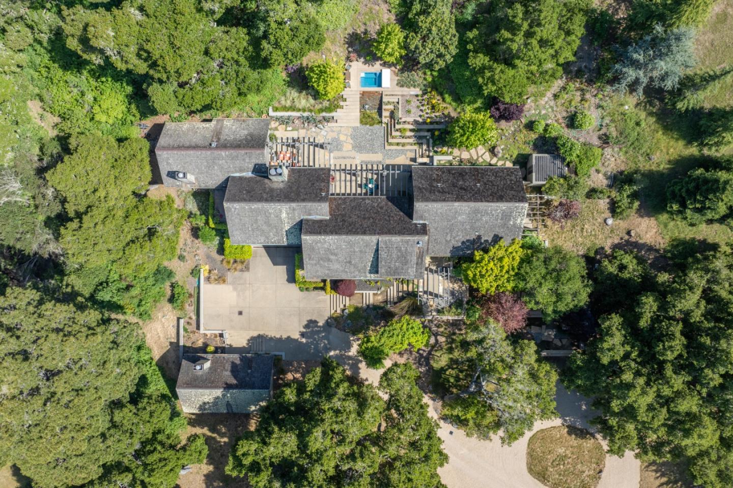 Detail Gallery Image 37 of 43 For 5441 Quail Meadows Dr, Carmel,  CA 93923 - 4 Beds | 4/1 Baths