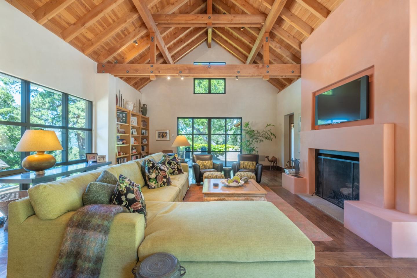 Detail Gallery Image 4 of 43 For 5441 Quail Meadows Dr, Carmel,  CA 93923 - 4 Beds | 4/1 Baths