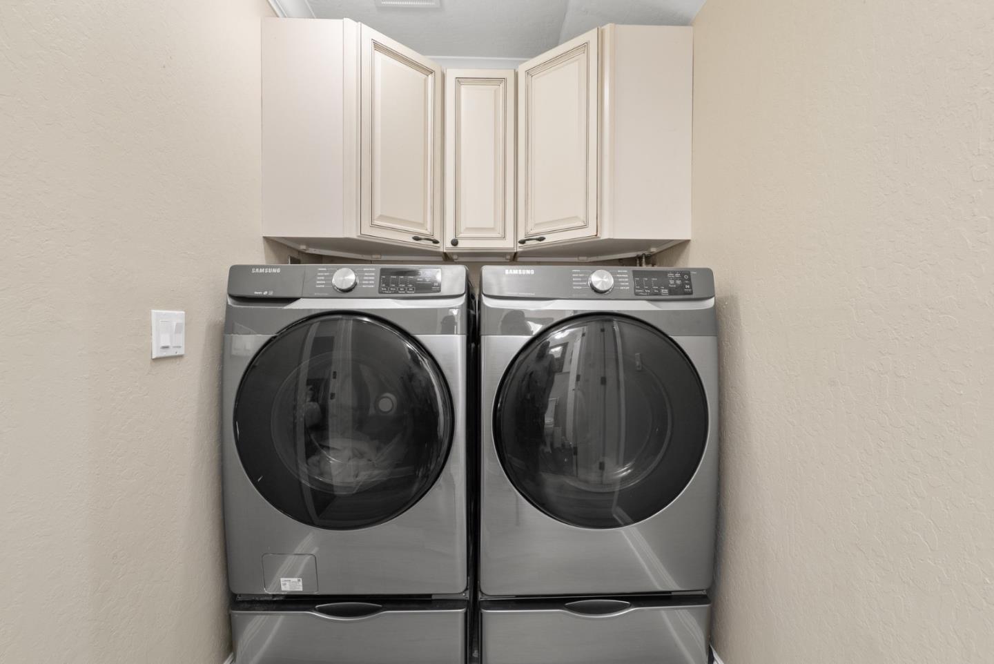 Detail Gallery Image 25 of 51 For 102 Tree Frog Ln, Santa Cruz,  CA 95060 - 2 Beds | 2 Baths