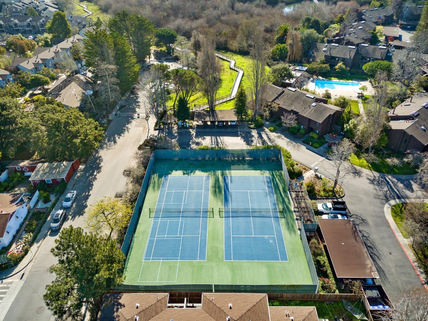 Detail Gallery Image 42 of 51 For 102 Tree Frog Ln, Santa Cruz,  CA 95060 - 2 Beds | 2 Baths