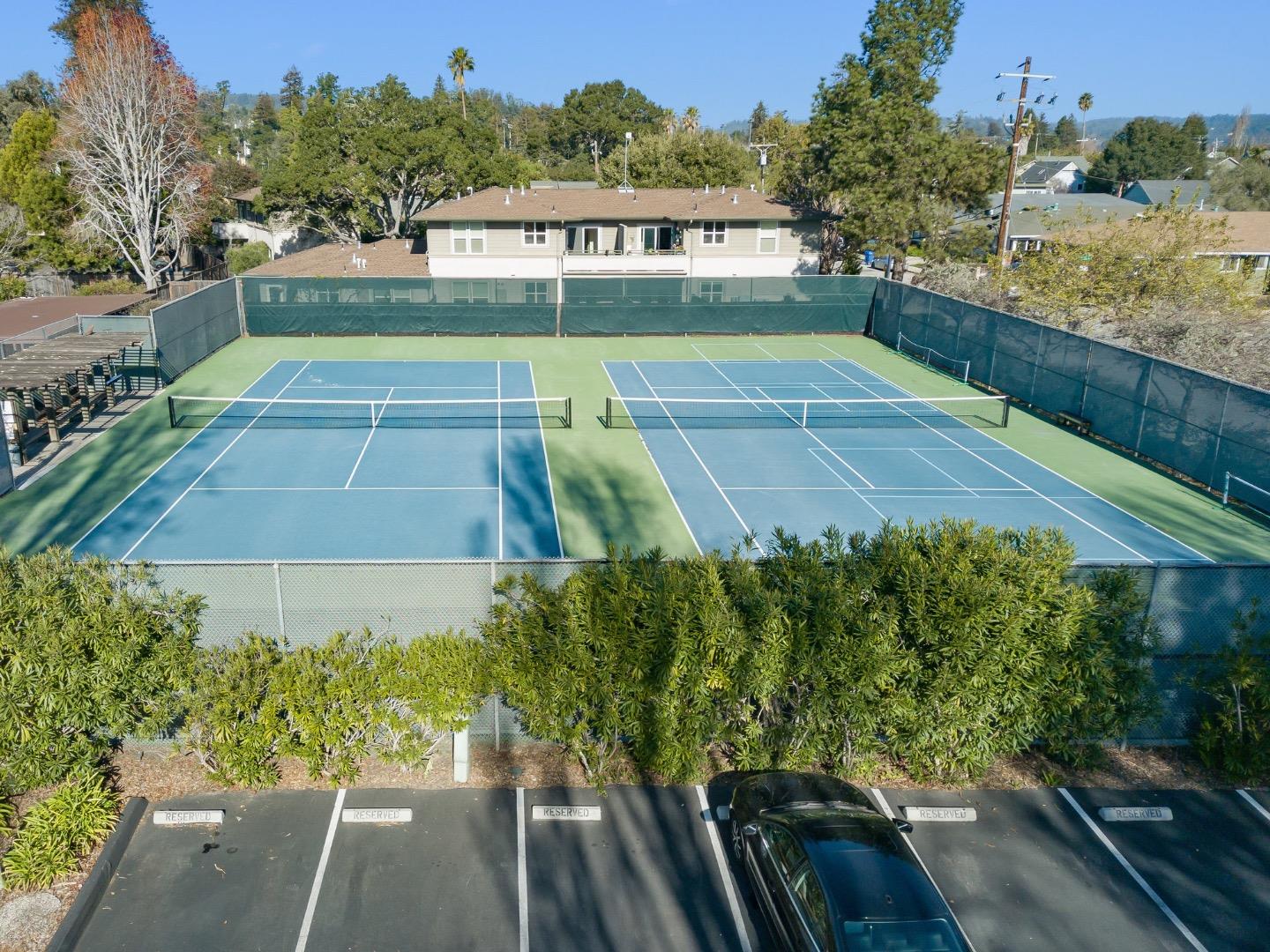 Detail Gallery Image 43 of 51 For 102 Tree Frog Ln, Santa Cruz,  CA 95060 - 2 Beds | 2 Baths
