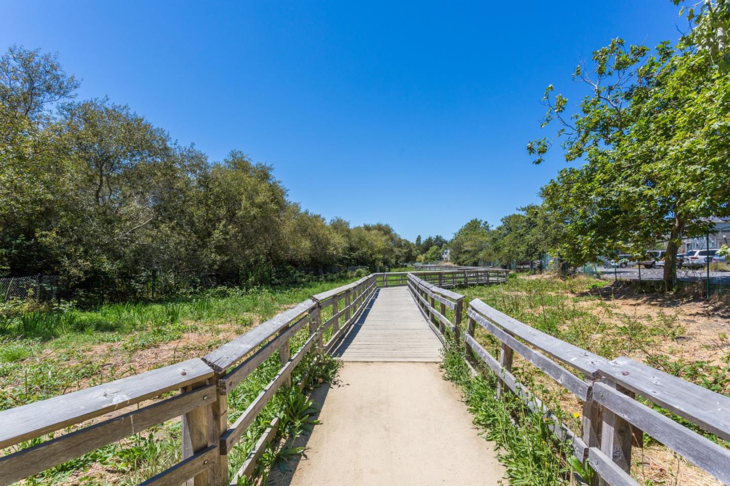 Detail Gallery Image 46 of 51 For 102 Tree Frog Ln, Santa Cruz,  CA 95060 - 2 Beds | 2 Baths