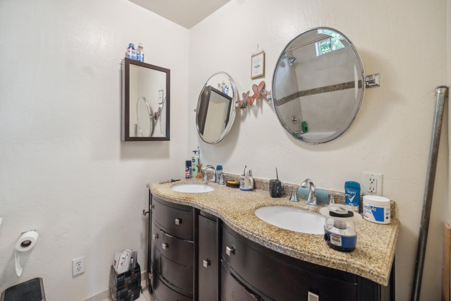 Detail Gallery Image 22 of 73 For 600 Cook Way, Ben Lomond,  CA 95005 - 4 Beds | 2/1 Baths