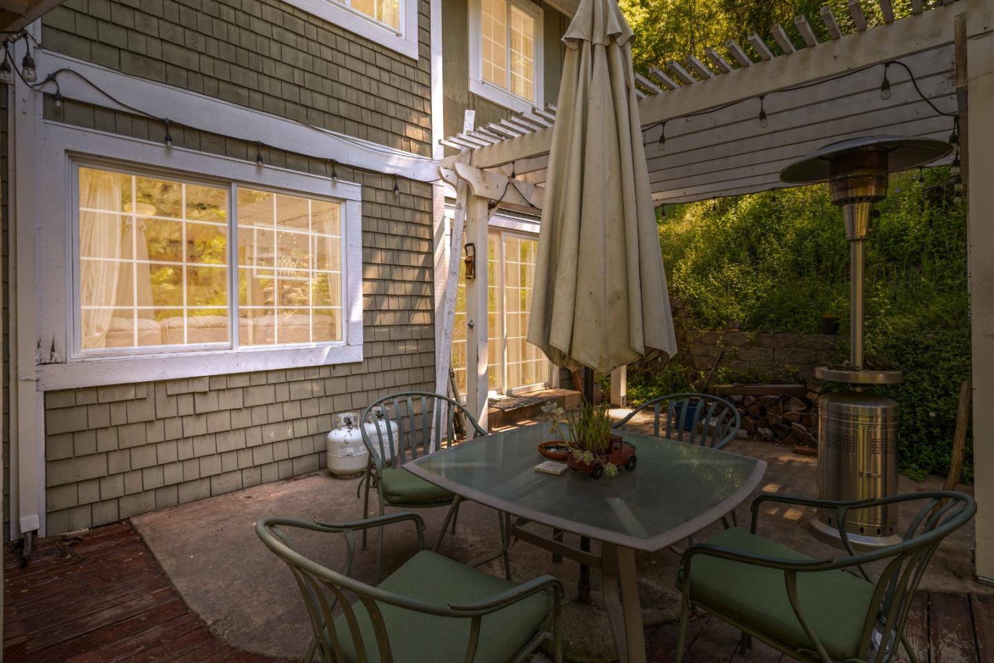 Detail Gallery Image 59 of 73 For 600 Cook Way, Ben Lomond,  CA 95005 - 4 Beds | 2/1 Baths