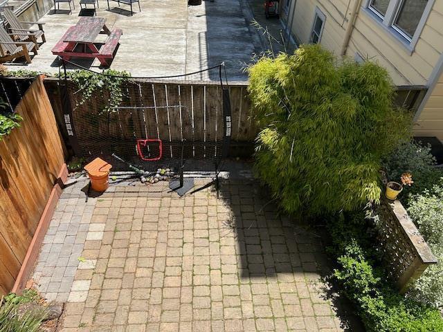 Detail Gallery Image 18 of 21 For 1976 Fell St, San Francisco,  CA 94117 - 3 Beds | 1/1 Baths