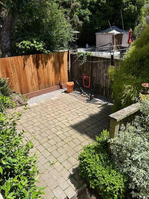 Detail Gallery Image 21 of 21 For 1976 Fell St, San Francisco,  CA 94117 - 3 Beds | 1/1 Baths
