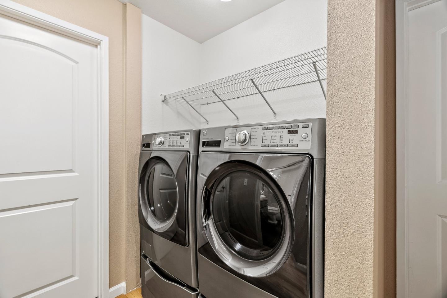 Detail Gallery Image 26 of 54 For 1881 Chantilly Ln, Hayward,  CA 94541 - 3 Beds | 2/1 Baths