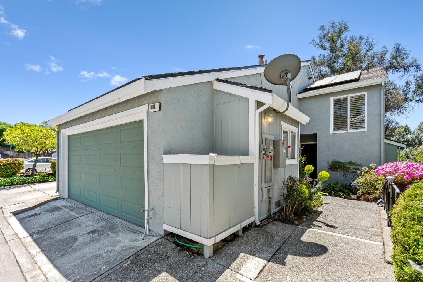 Detail Gallery Image 40 of 54 For 1881 Chantilly Ln, Hayward,  CA 94541 - 3 Beds | 2/1 Baths