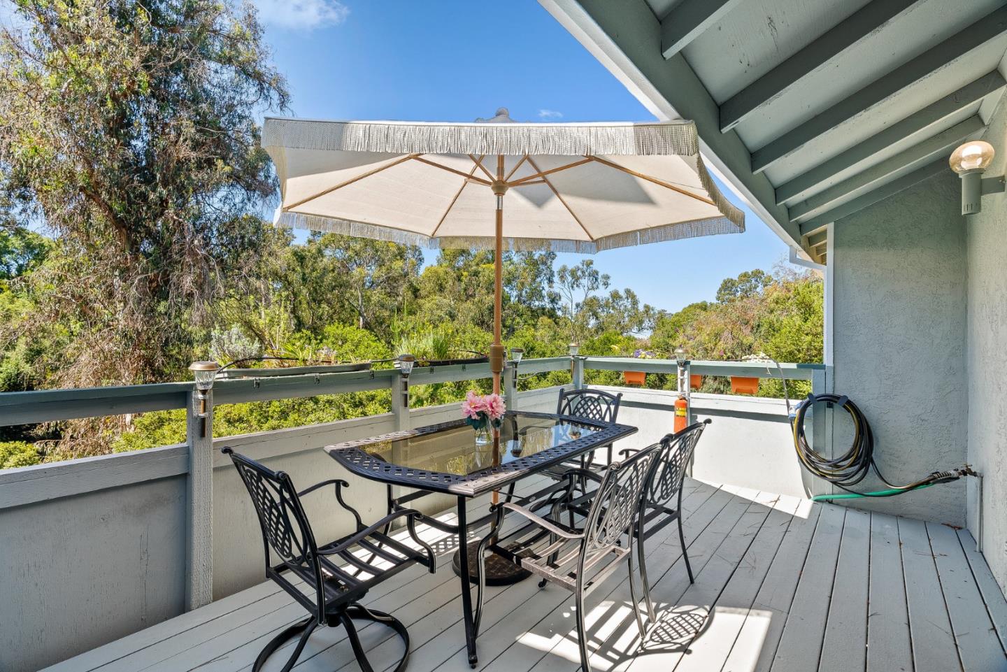 Detail Gallery Image 5 of 54 For 1881 Chantilly Ln, Hayward,  CA 94541 - 3 Beds | 2/1 Baths