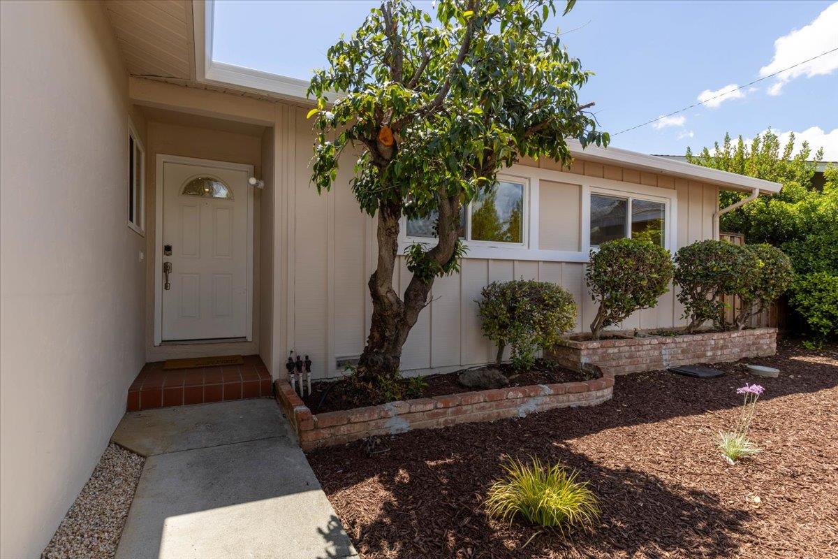 Detail Gallery Image 7 of 31 For 6434 Menlo Dr, San Jose,  CA 95120 - 3 Beds | 2 Baths