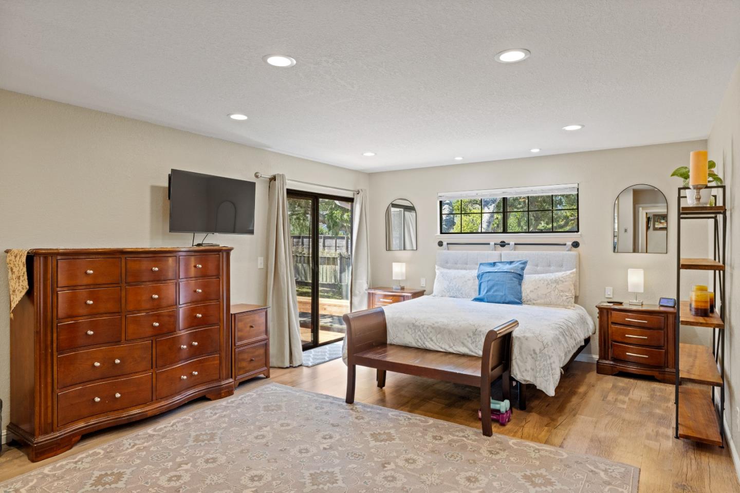 Detail Gallery Image 14 of 32 For 7 Antelope Ln, Monterey,  CA 93940 - 4 Beds | 2/1 Baths