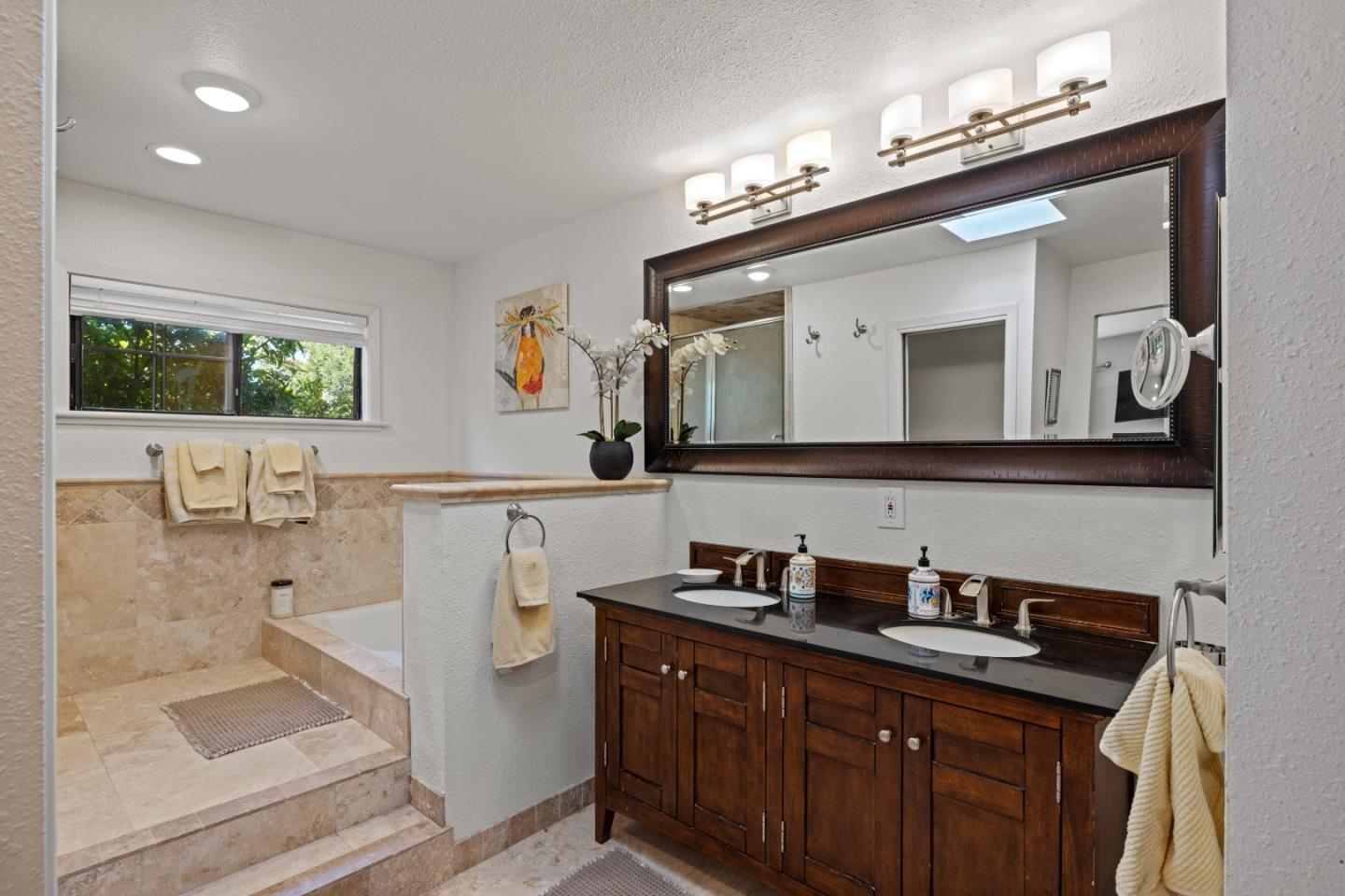 Detail Gallery Image 17 of 32 For 7 Antelope Ln, Monterey,  CA 93940 - 4 Beds | 2/1 Baths