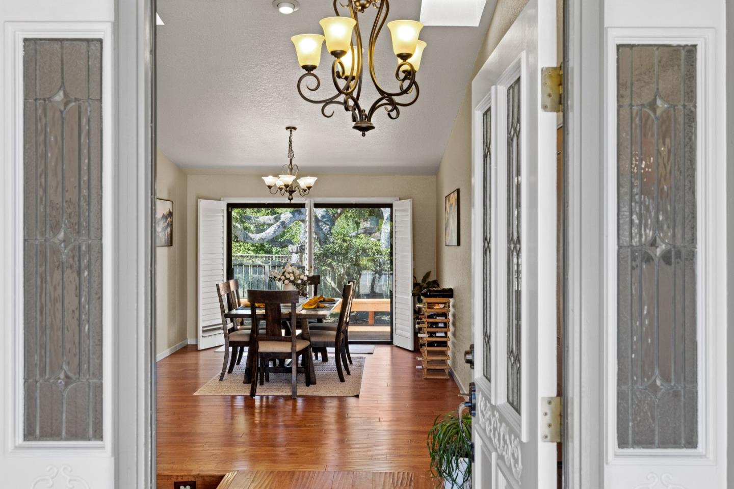Detail Gallery Image 3 of 32 For 7 Antelope Ln, Monterey,  CA 93940 - 4 Beds | 2/1 Baths