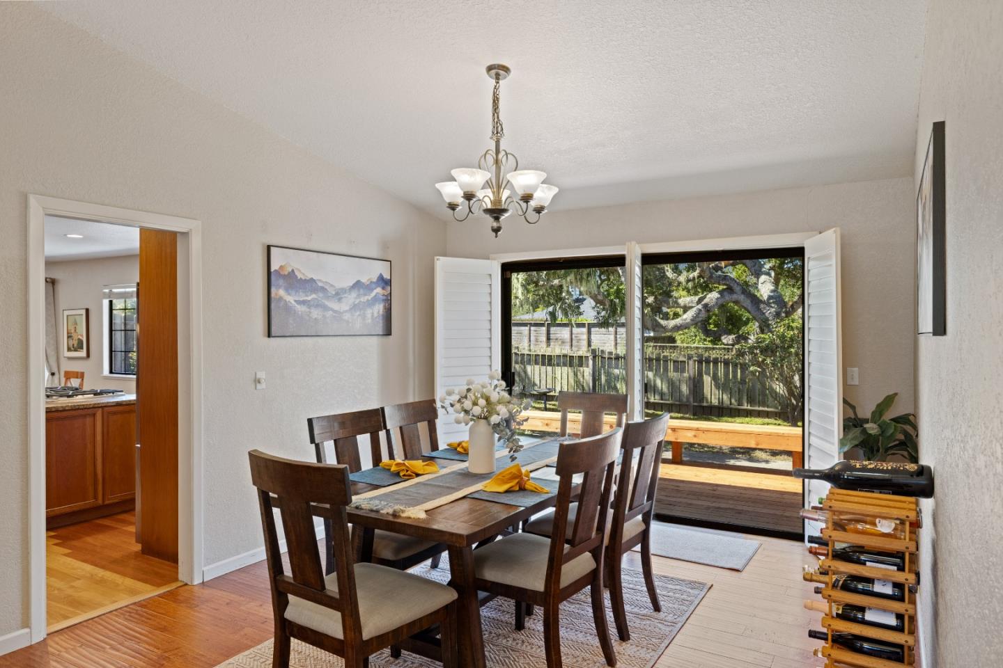 Detail Gallery Image 7 of 32 For 7 Antelope Ln, Monterey,  CA 93940 - 4 Beds | 2/1 Baths