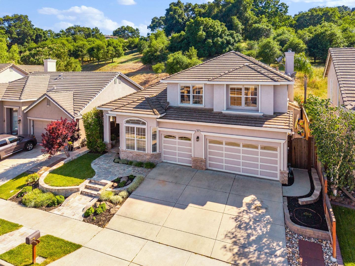 Detail Gallery Image 46 of 52 For 1656 Valley Oaks Dr, Gilroy,  CA 95020 - 5 Beds | 3 Baths