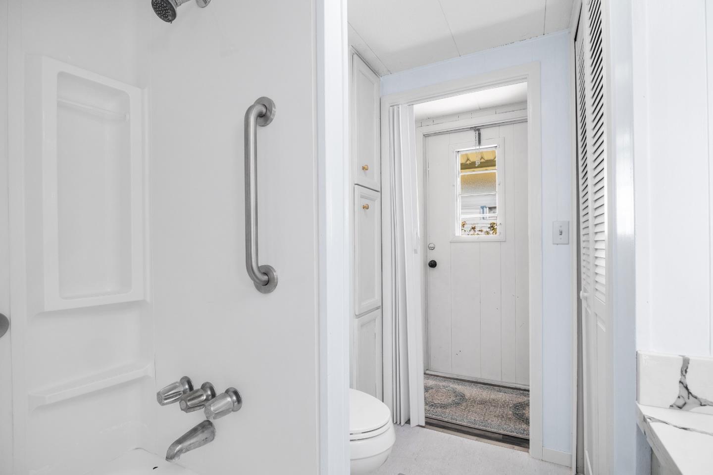 Detail Gallery Image 14 of 33 For 740 30th Ave #74,  Santa Cruz,  CA 95062 - 2 Beds | 1 Baths