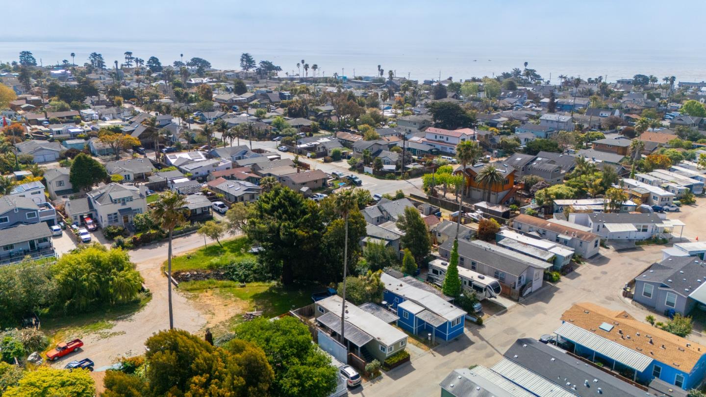 Detail Gallery Image 23 of 33 For 740 30th Ave #74,  Santa Cruz,  CA 95062 - 2 Beds | 1 Baths
