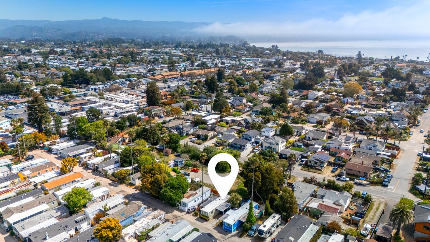 Detail Gallery Image 27 of 33 For 740 30th Ave #74,  Santa Cruz,  CA 95062 - 2 Beds | 1 Baths