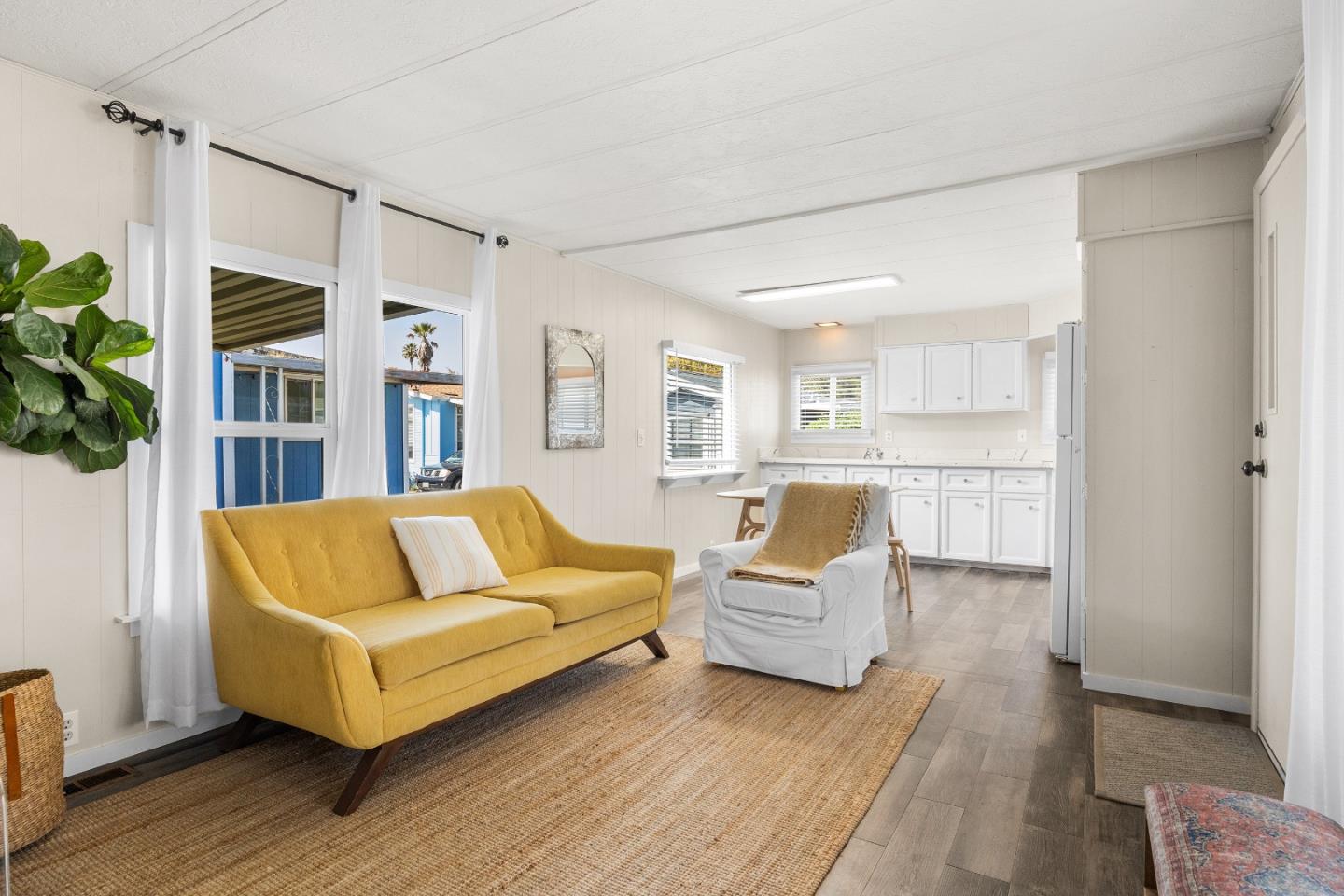 Detail Gallery Image 7 of 33 For 740 30th Ave #74,  Santa Cruz,  CA 95062 - 2 Beds | 1 Baths