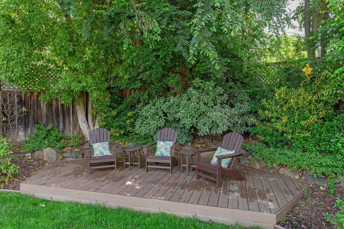 Detail Gallery Image 32 of 40 For 955 Hayman Pl, Los Altos,  CA 94024 - 4 Beds | 2/1 Baths