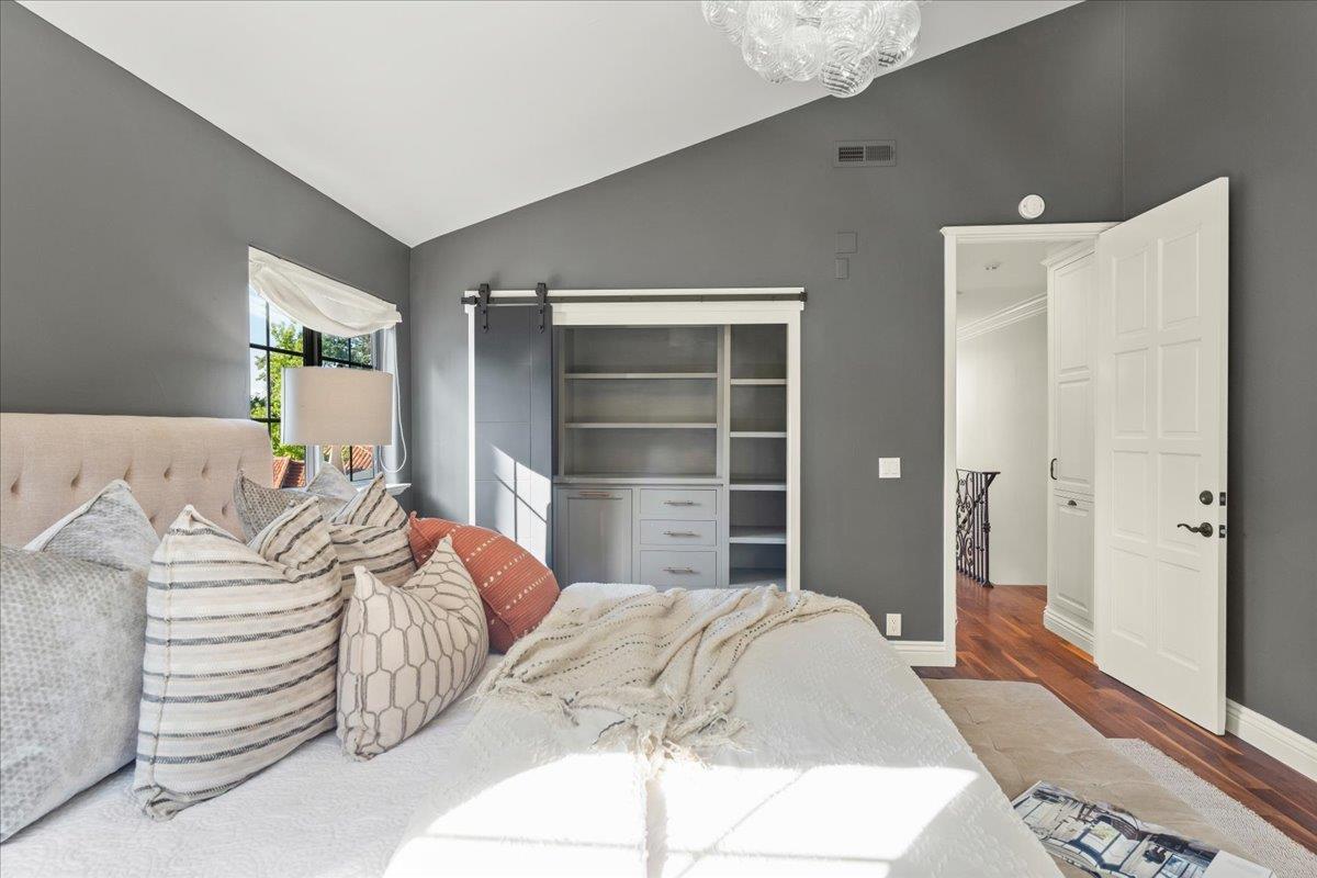 Detail Gallery Image 45 of 58 For 73 Mariposa Ave, Los Gatos,  CA 95030 - 5 Beds | 3 Baths