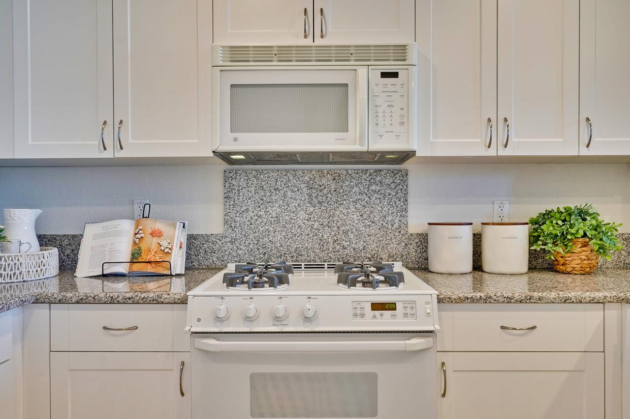 Detail Gallery Image 19 of 51 For 20488 Stevens Creek Blvd #1413,  Cupertino,  CA 95014 - 2 Beds | 2 Baths