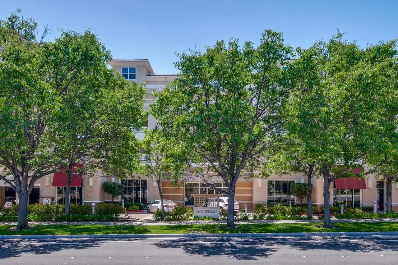 Detail Gallery Image 4 of 51 For 20488 Stevens Creek Blvd #1413,  Cupertino,  CA 95014 - 2 Beds | 2 Baths