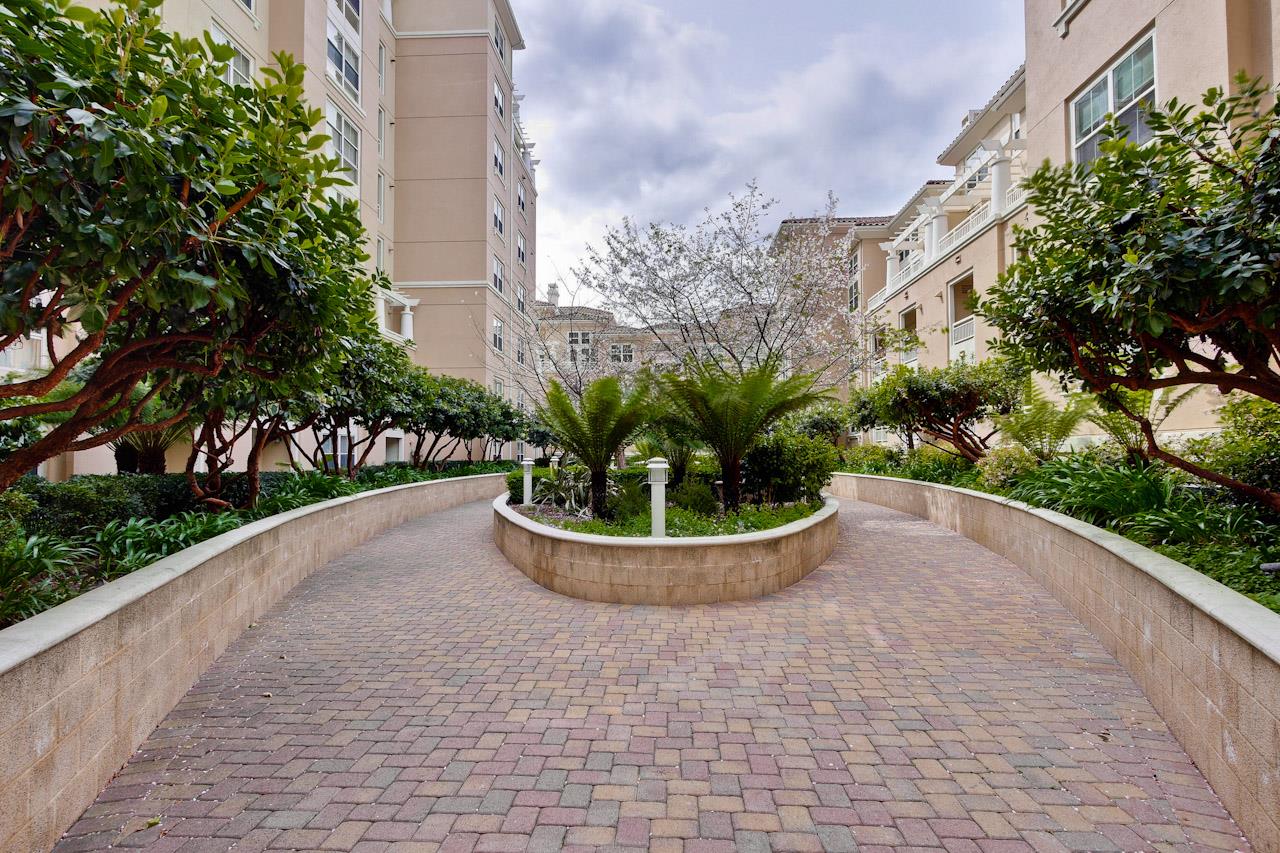 Detail Gallery Image 46 of 51 For 20488 Stevens Creek Blvd #1413,  Cupertino,  CA 95014 - 2 Beds | 2 Baths