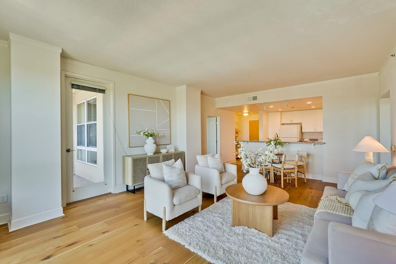 Detail Gallery Image 7 of 51 For 20488 Stevens Creek Blvd #1413,  Cupertino,  CA 95014 - 2 Beds | 2 Baths