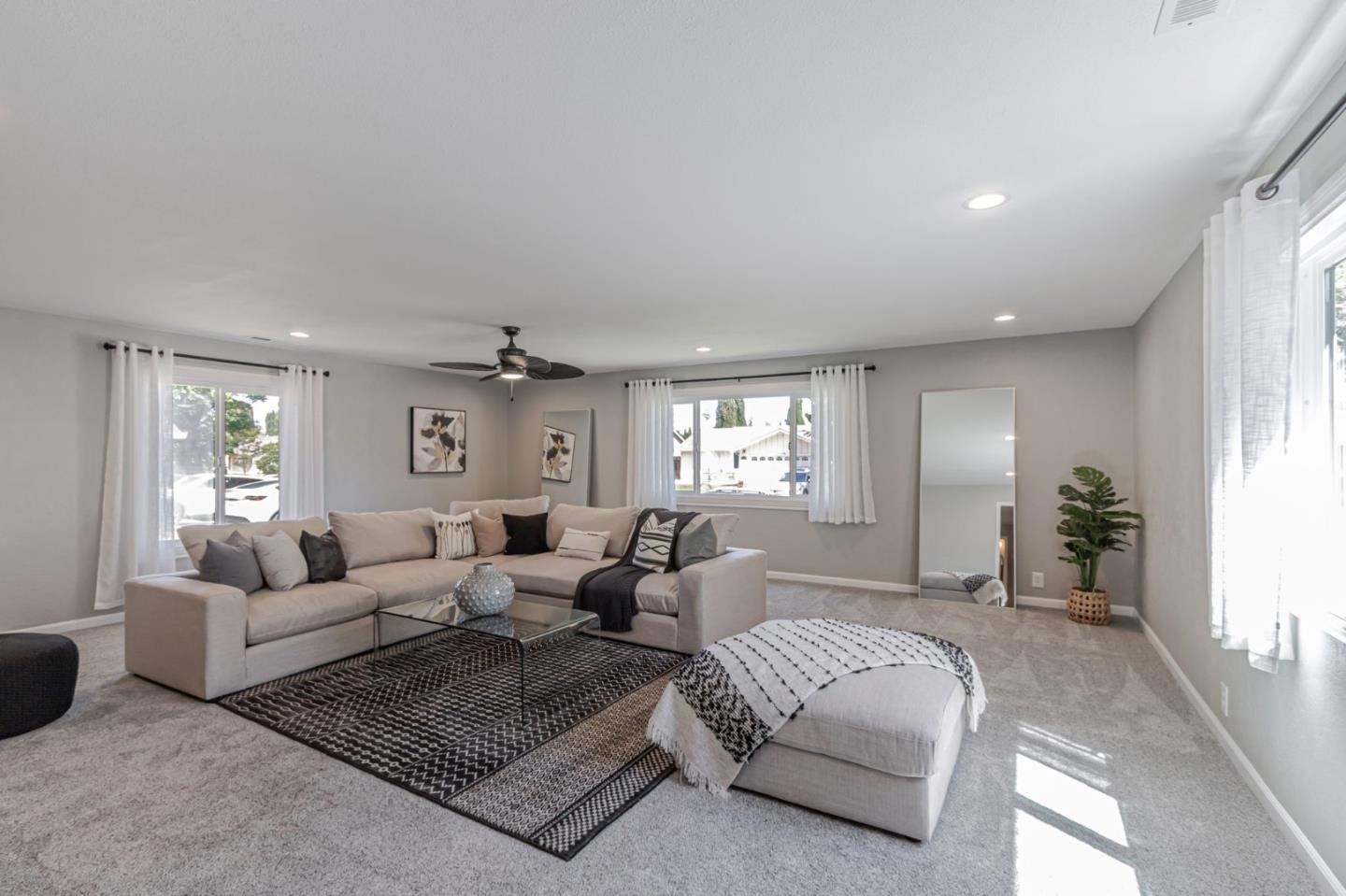 Detail Gallery Image 10 of 41 For 720 Glenburry Way, San Jose,  CA 95123 - 3 Beds | 2 Baths
